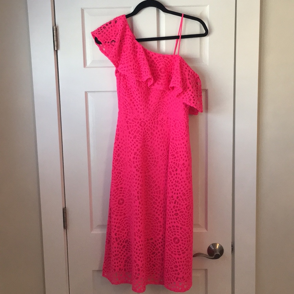 Lily Pulitzer pink dress, NWT size 2. Pretty pink!